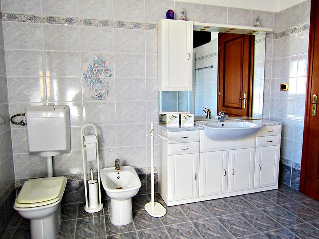 Stirenca B&B Триест Стая снимка